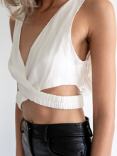 Load image into Gallery viewer, Everly Crop