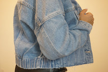 Load image into Gallery viewer, Jean Cropped Jacket

